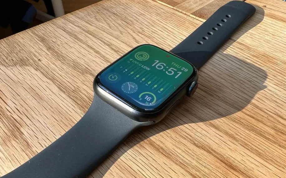 Apple Watch Series 8