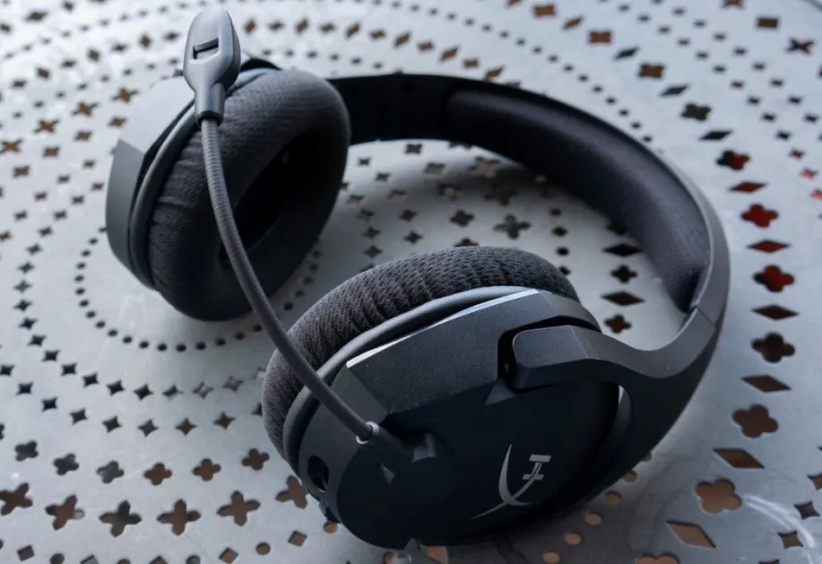 Накладные беспроводные наушники